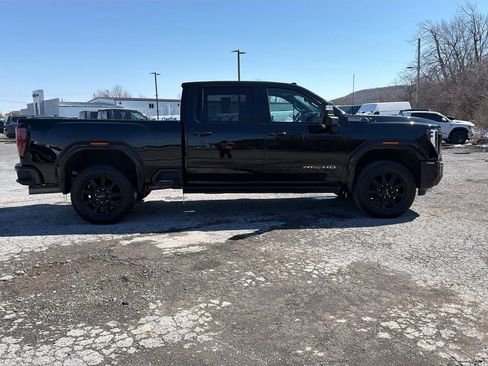 Used 2024 GMC Sierra 2500 AT4 w/ AT4 Premium Plus Package image 8
