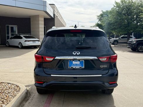 Used 2017 INFINITI QX60 AWD w/ Premium Plus Package image 4