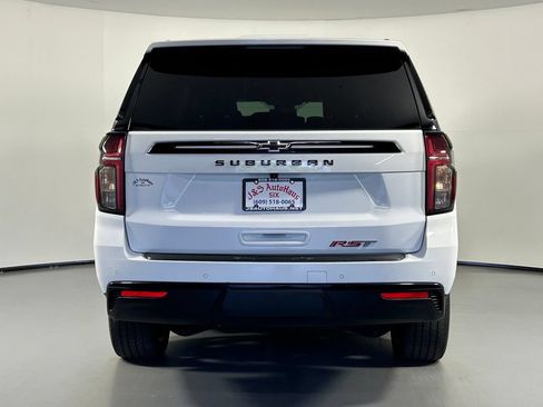 Used 2024 Chevrolet Suburban RST w/ Luxury Package AWD/4WD image 6