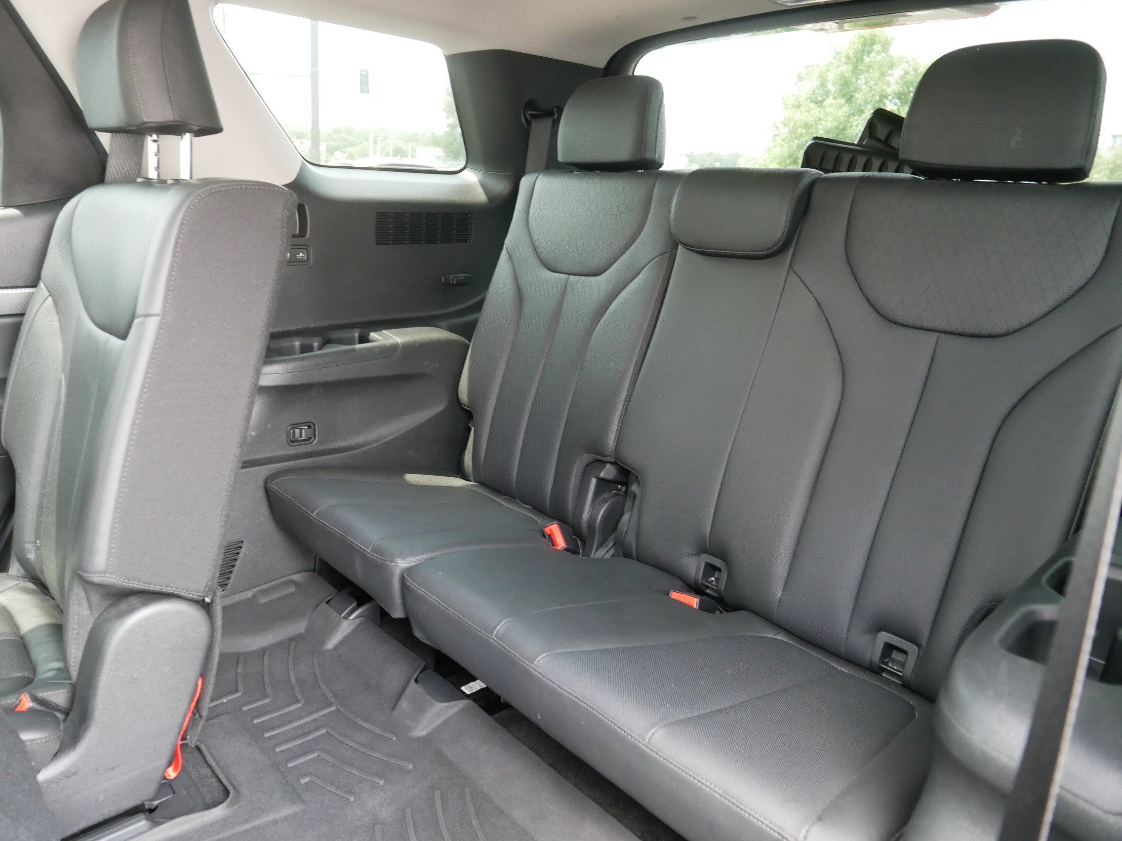 Used 2021 Hyundai Palisade SEL AWD/4WD image 17
