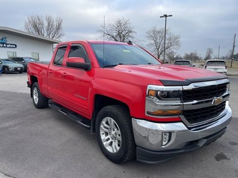 Used 2018 Chevrolet Silverado 1500 LT w/ All Star Edition image 4