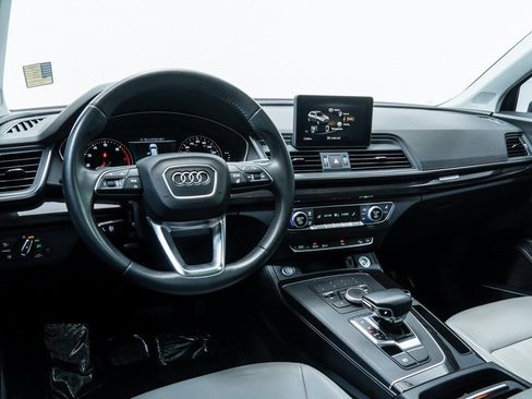 Used 2018 Audi Q5 2.0T Premium Plus w/ Premium Plus Package image 4