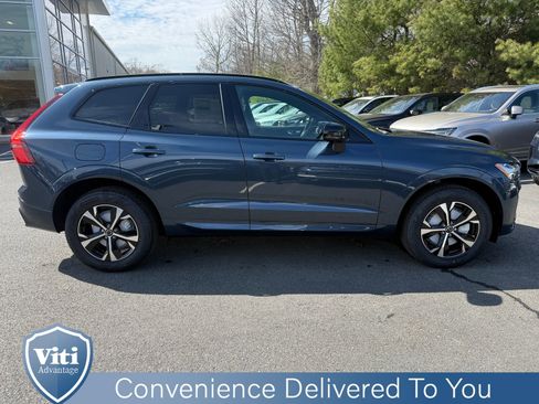 New 2026 Volvo XC60 B5 Core w/ Protection Package Premier AWD/4WD image 9