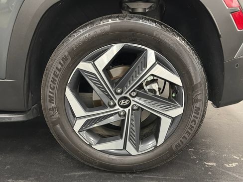 Used 2024 Hyundai Tucson Limited AWD/4WD image 18
