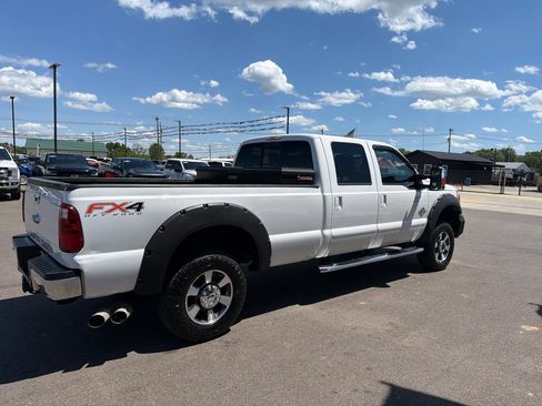 Used 2016 Ford F350 Lariat w/ Lariat Interior Package AWD/4WD image 4