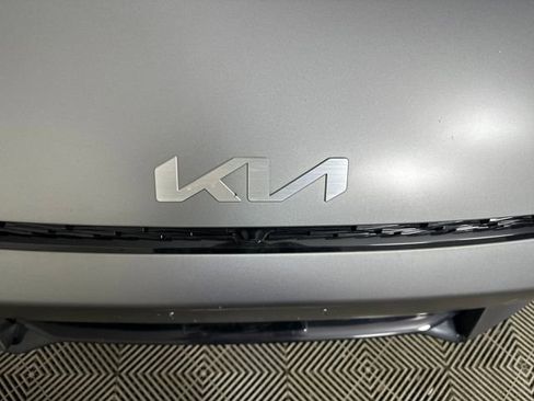 Used 2022 Kia EV6 GT-Line w/ GT-Line Suede Seat Package image 9