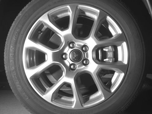 Used 2025 Jeep Compass Limited image 13