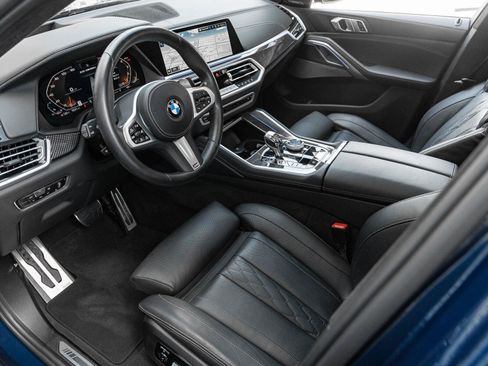Used 2022 BMW X6 M50i w/ Executive Package AWD/4WD image 2