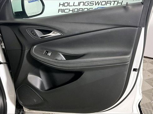 Used 2024 Buick Encore GX Sport Touring w/ Comfort Package image 19