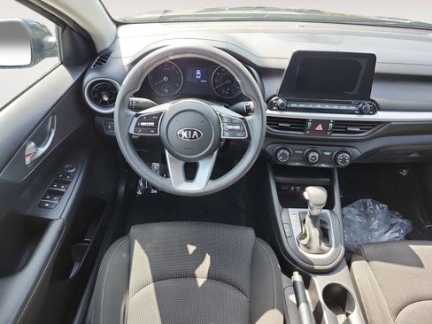 Used 2020 Kia Forte LXS FWD image 10