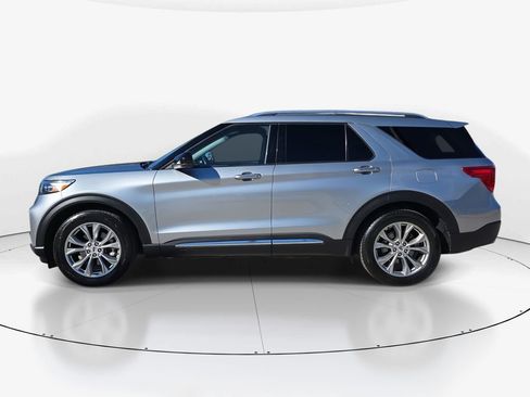 Used 2023 Ford Explorer Limited image 8