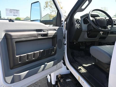 New 2025 Ford F650 2WD Regular Cab Super Duty image 11