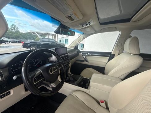 Used 2023 Lexus GX 460 Premium w/ Premium Package AWD/4WD image 27