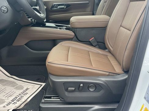 New 2026 Chevrolet Tahoe High Country AWD/4WD image 21