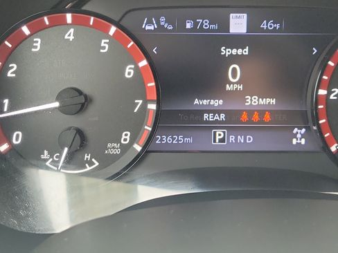Used 2023 Nissan Frontier PRO-4X w/ Pro-4X Premium Package AWD/4WD image 23