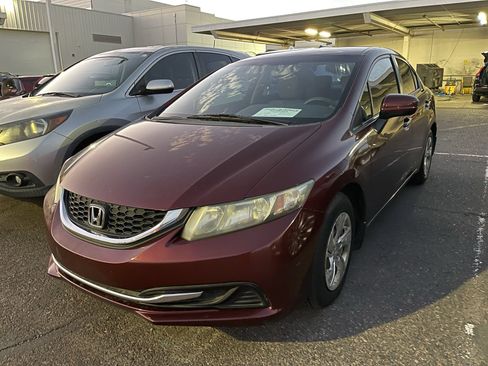 Used 2014 Honda Civic LX image 2