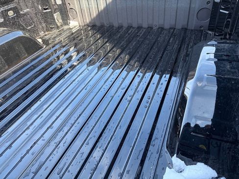 Used 2024 GMC Sierra 1500 Pro w/ Pro Value Package image 31