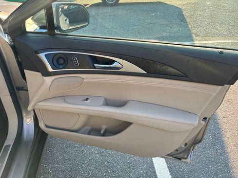 Used 2019 Lincoln MKZ Reserve w/ Reserve Plus Package FWD image 24
