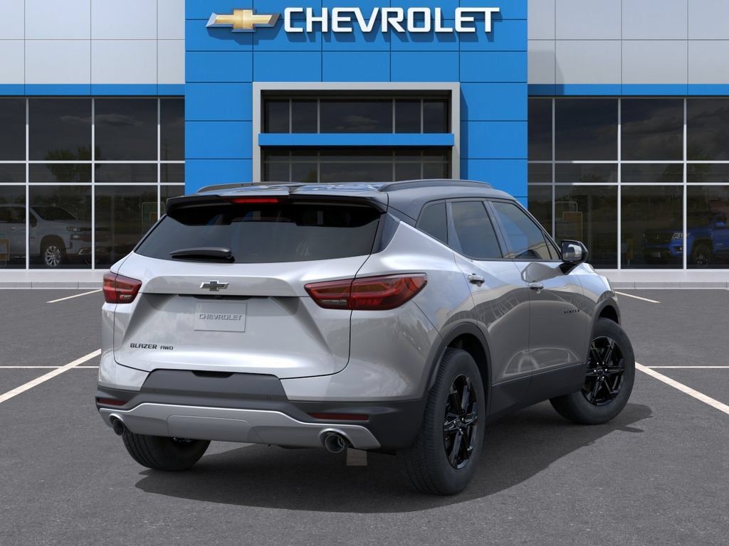 New 2026 Chevrolet Blazer LT w/ Convenience Package AWD/4WD image 4