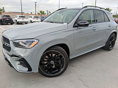 New 2026 Mercedes-Benz GLE 450 GLE 450 image 3