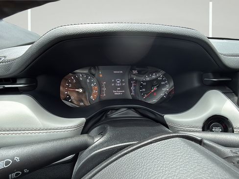 Used 2025 Jeep Compass Limited AWD/4WD image 35