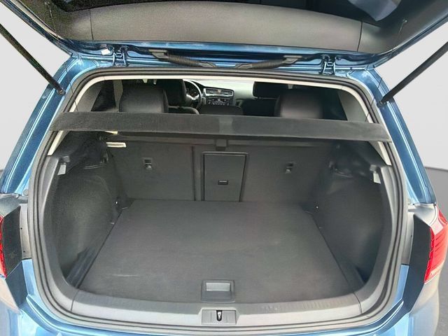 Used 2021 Volkswagen Golf 4-Door FWD image 13