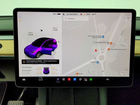 Used 2023 Tesla Model Y AWD image 21