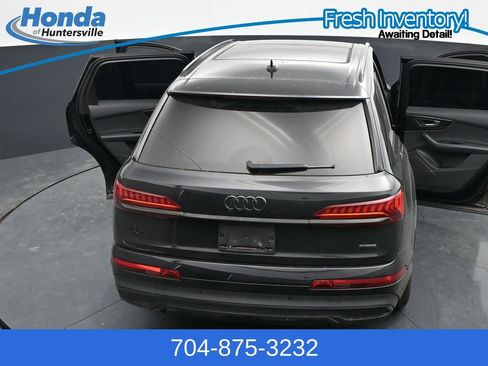 Used 2024 Audi Q7 2.0T Premium w/ Convenience Package AWD/4WD image 29