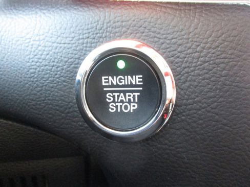 Used 2024 Ford Edge SEL w/ Convenience Package image 21