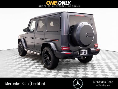 Used 2023 Mercedes-Benz G 550 image 3