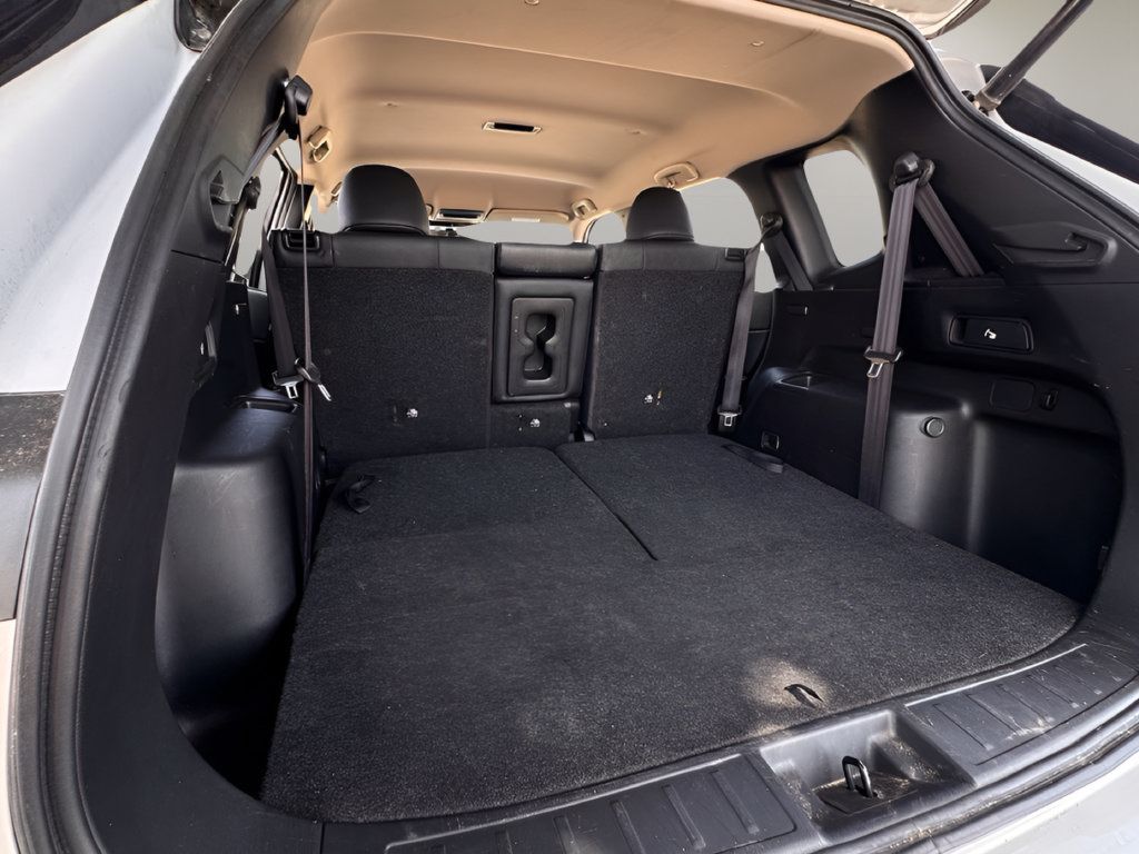 Used 2024 Mitsubishi Outlander SE Black Edition AWD/4WD image 25