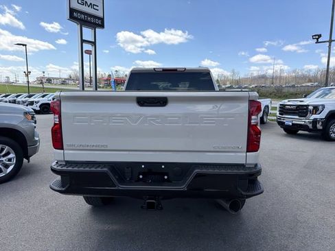 New 2026 Chevrolet Silverado 2500 Custom w/ Custom Value Package AWD/4WD image 8