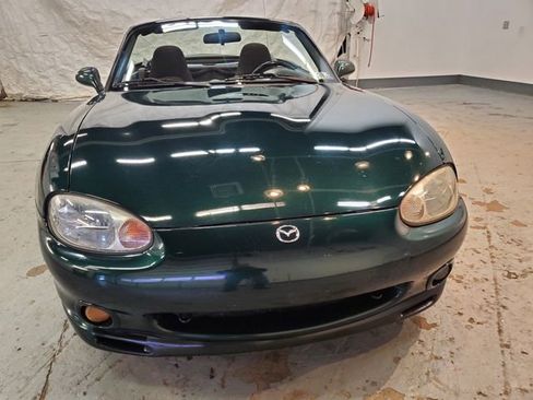 Used 1999 MAZDA MX-5 Miata RWD image 9