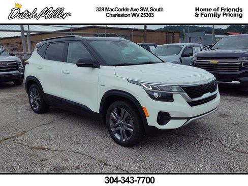 Certified 2022 Kia Seltos S AWD/4WD image 1