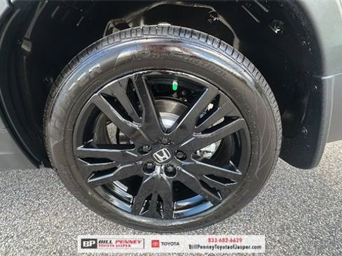 Used 2021 Honda Pilot Special Edition image 19