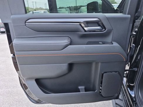New 2026 GMC Sierra 2500 AT4 w/ AT4 Premium Plus Package AWD/4WD image 38