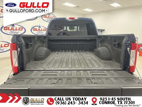 Used 2019 Ford F250 Lariat w/ Lariat Value Package AWD/4WD image 11