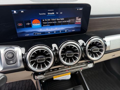 Certified 2026 Mercedes-Benz GLB 250 GLB 250 image 18