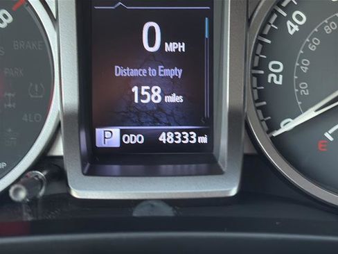 Used 2020 Toyota Tacoma SR5 image 18