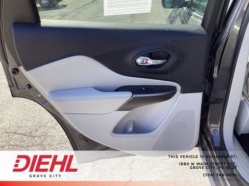 Used 2020 Jeep Cherokee Latitude Lux w/ Quick Order Package 26H Lux AWD/4WD image 12