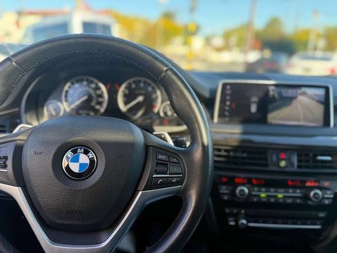 Used 2018 BMW X5 xDrive40e image 12