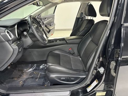 Used 2021 Nissan Maxima 3.5 SV w/ Floor Mat Group FWD image 15