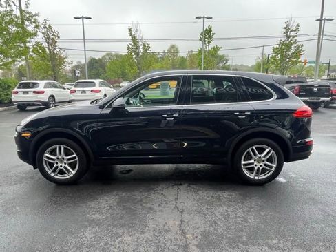 Used 2016 Porsche Cayenne AWD/4WD image 4