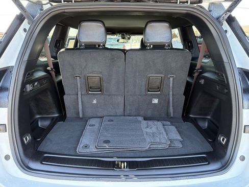 Certified 2024 Jeep Grand Cherokee L Laredo image 7