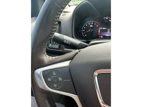 Used 2015 GMC Canyon SLE AWD/4WD image 25