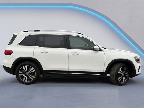 Certified 2025 Mercedes-Benz GLB 250 4MATIC image 3