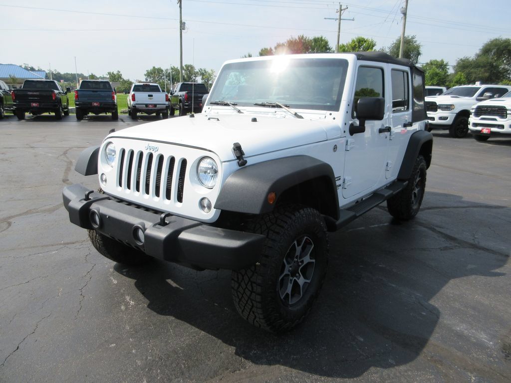Used 2018 Jeep Wrangler Unlimited Sport S AWD/4WD image 11