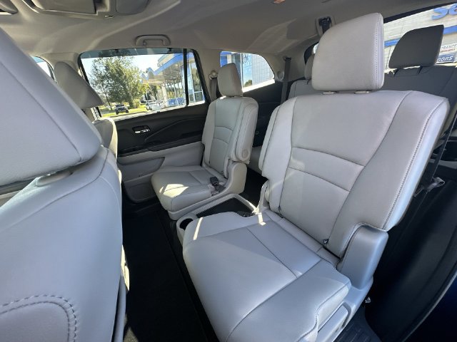 Used 2022 Honda Pilot Touring image 28