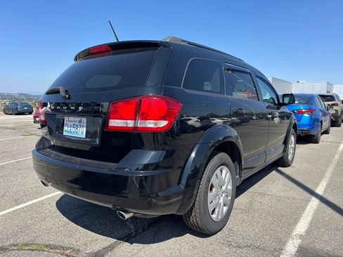 Used 2016 Dodge Journey SE w/ Comfort/Convenience Group AWD/4WD image 6