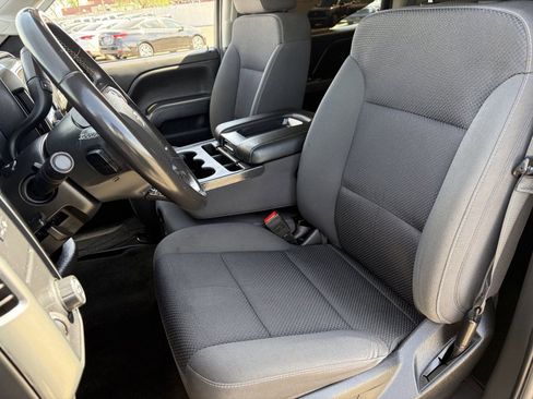 Used 2018 Chevrolet Silverado 1500 LT w/ All Star Edition RWD image 21